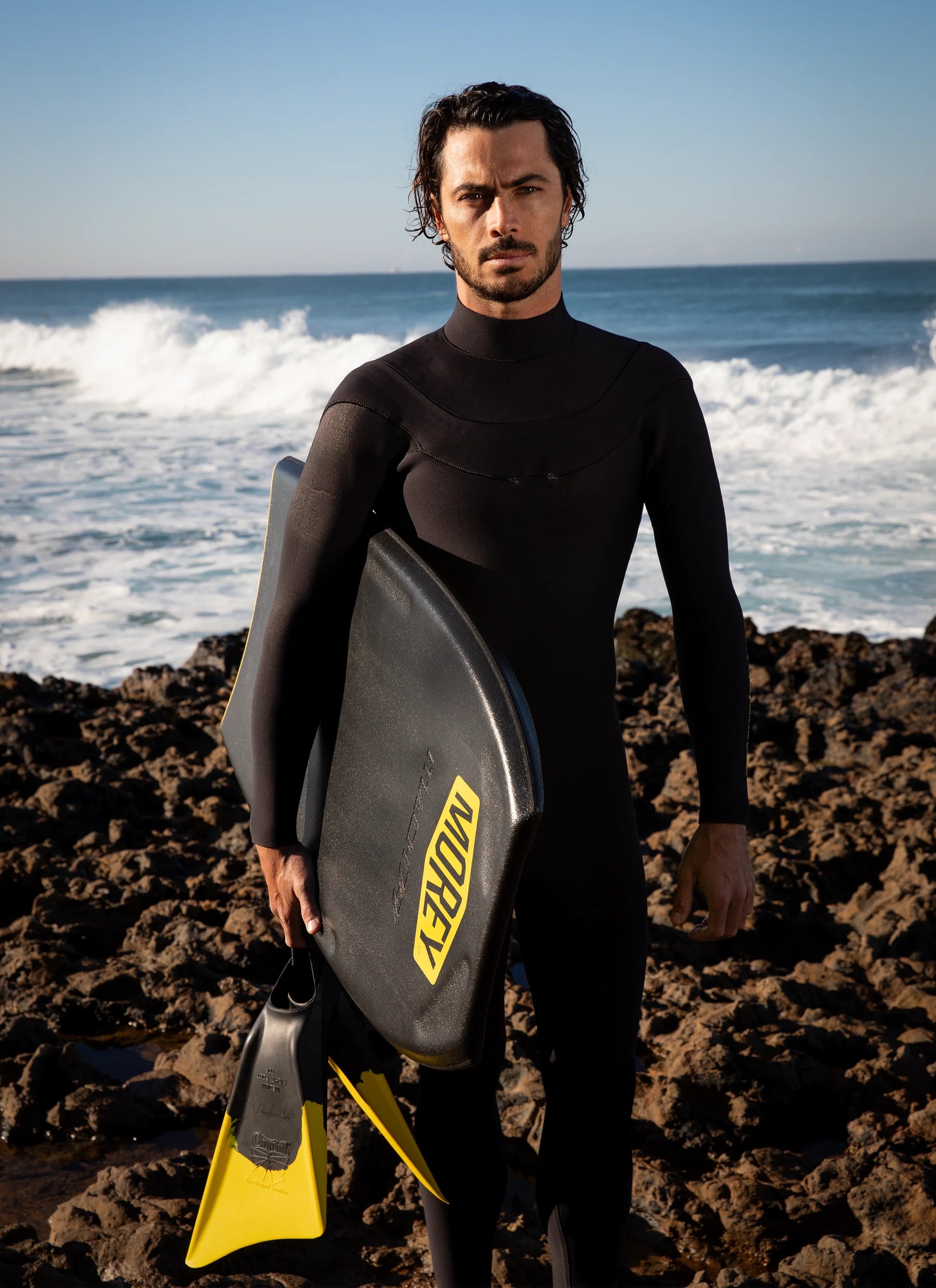 churchill-signature-plc-swimfins-a4 PRODCUT_PICS_EDIT_CHURCHILL_PLC_Lifestyle_3_1.webp